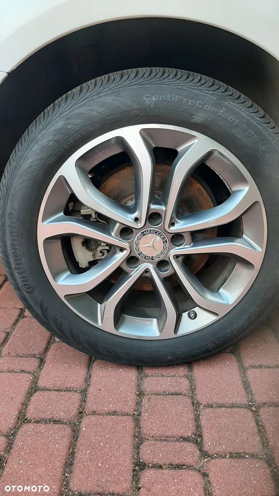 Mercedes-Benz Klasa C 300 7G-TRONIC - 13