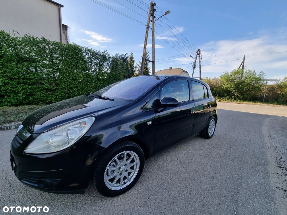 Opel Corsa 1.4 16V Cosmo - 15