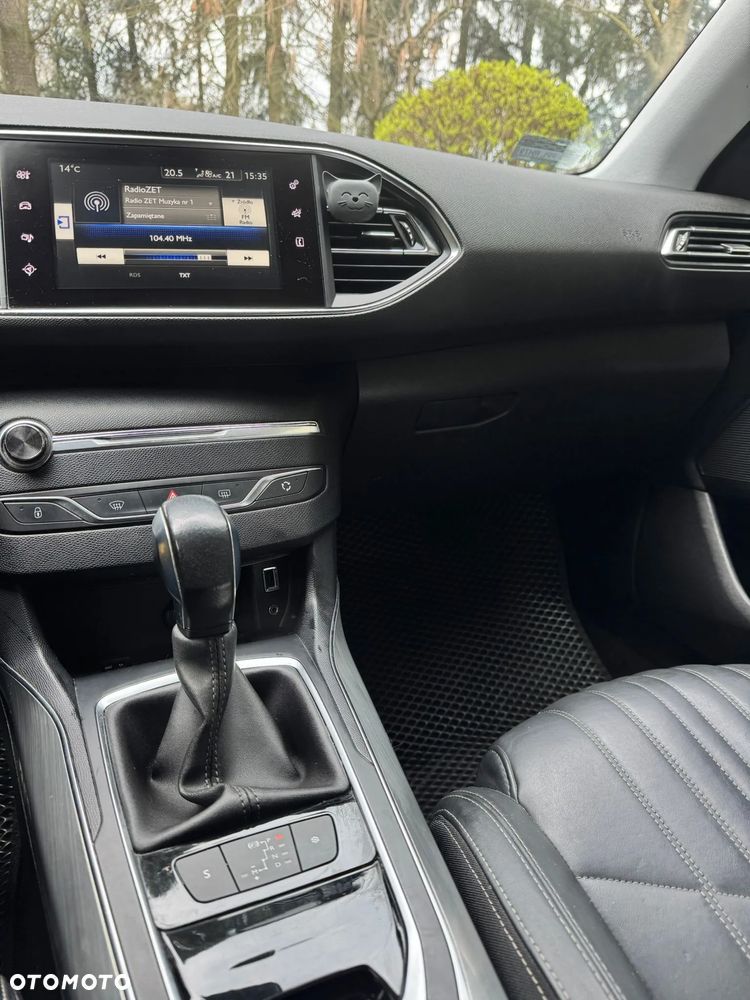 Peugeot 308 BlueHDi 150 Automatik Stop & Start Allure - 25