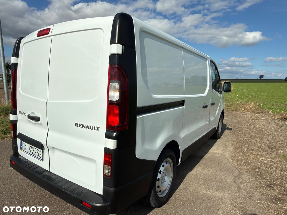 Renault Trafic - 13