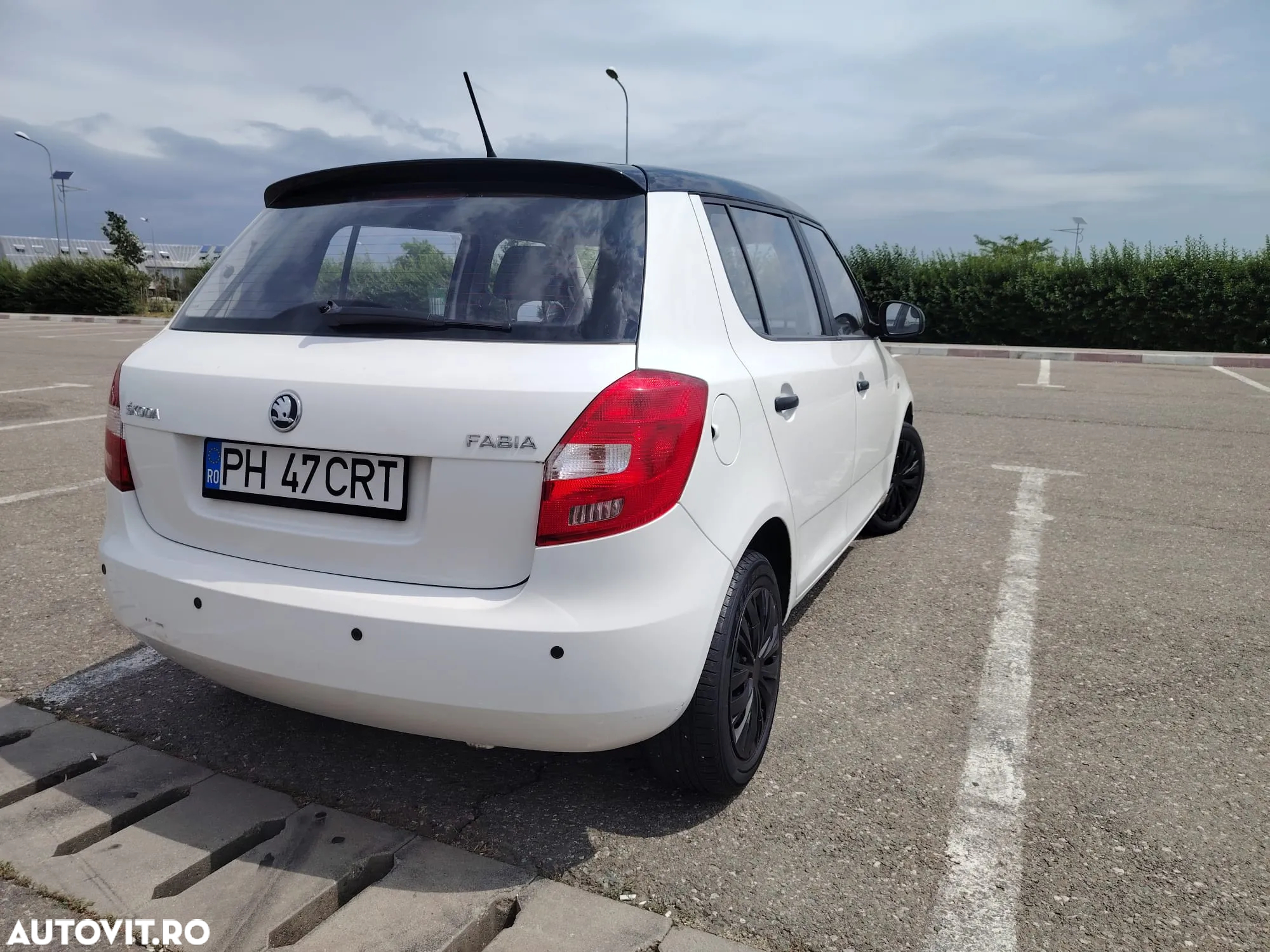 Skoda Fabia 1.2 HTP Active - 4