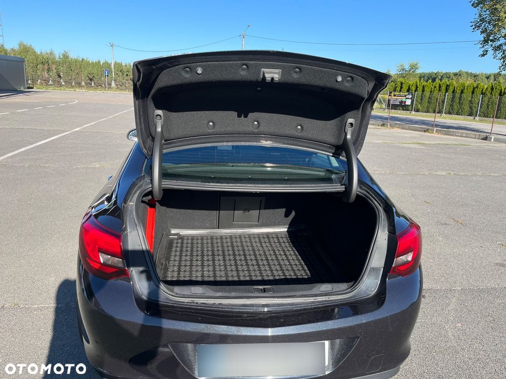 Opel Astra 1.4 T Active - 12