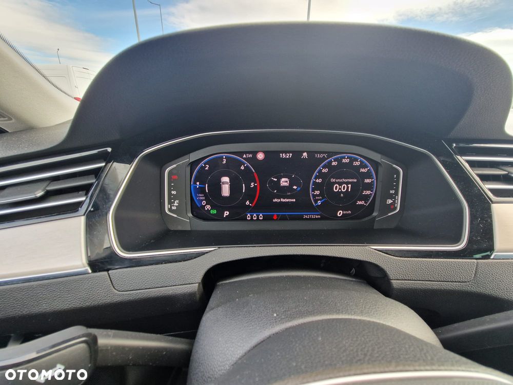 Volkswagen Passat 2.0 TDI Elegance DSG - 2