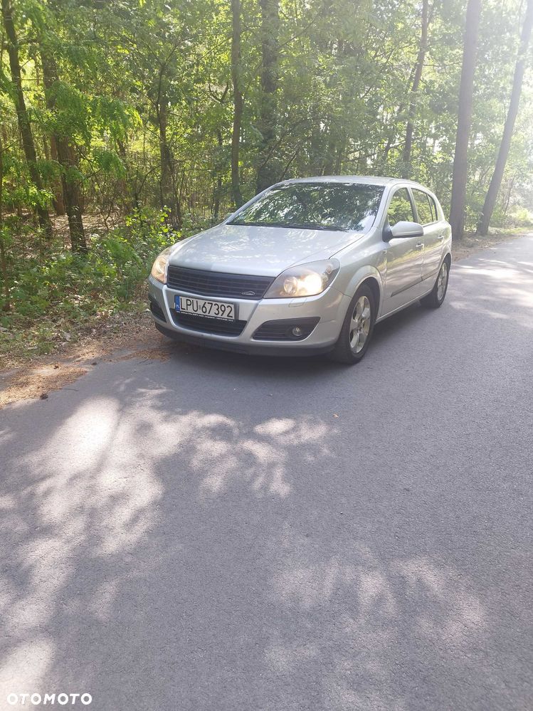 Opel Astra - 2
