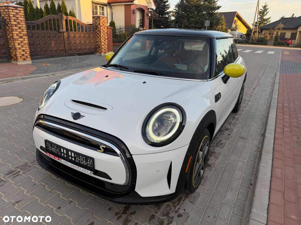 MINI Cooper SE Essential Trim - 7