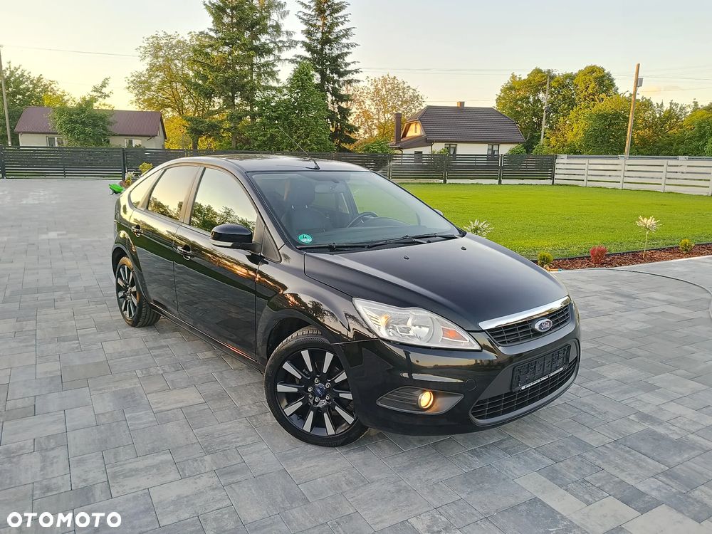 Ford Focus 1.6 16V Black Magic - 1