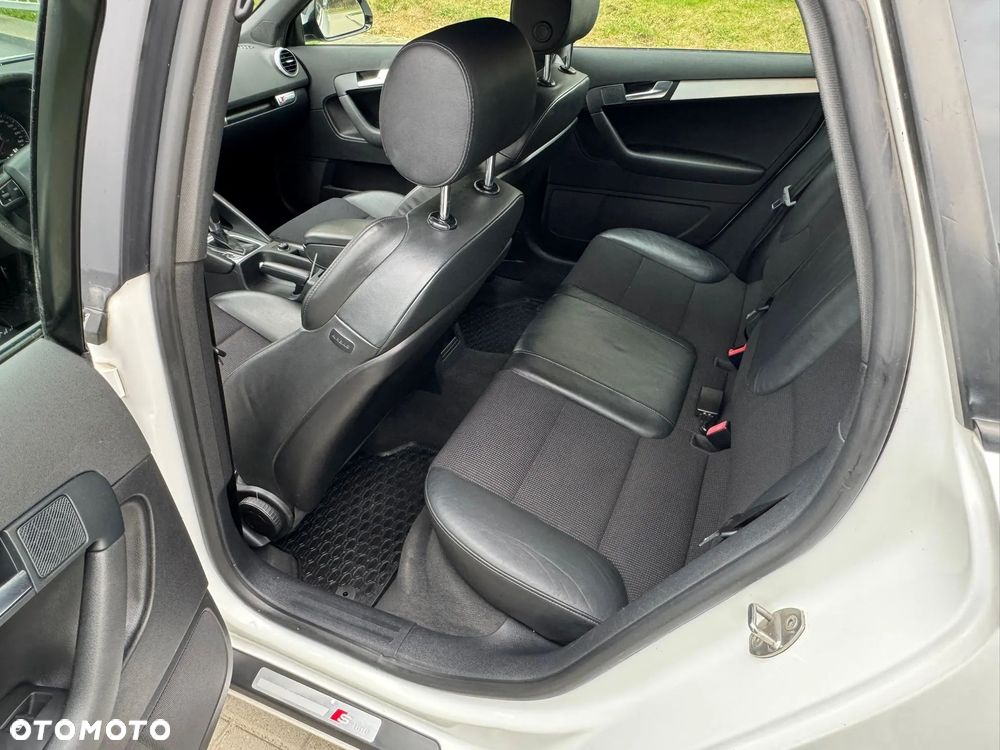 Audi A3 Sportback 2.0 TDI DPF Ambition S tronic - 22