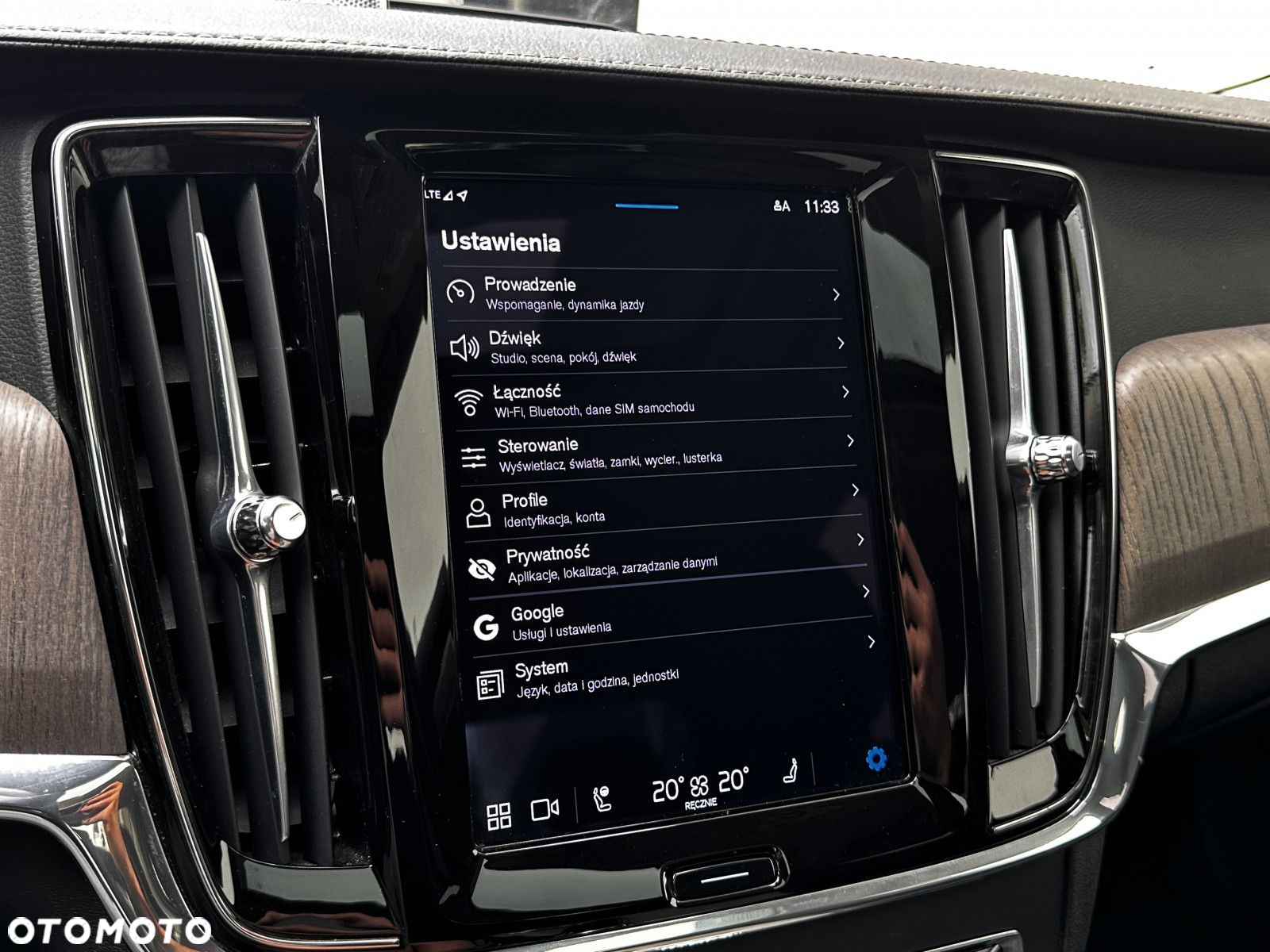 Volvo S90 - 34