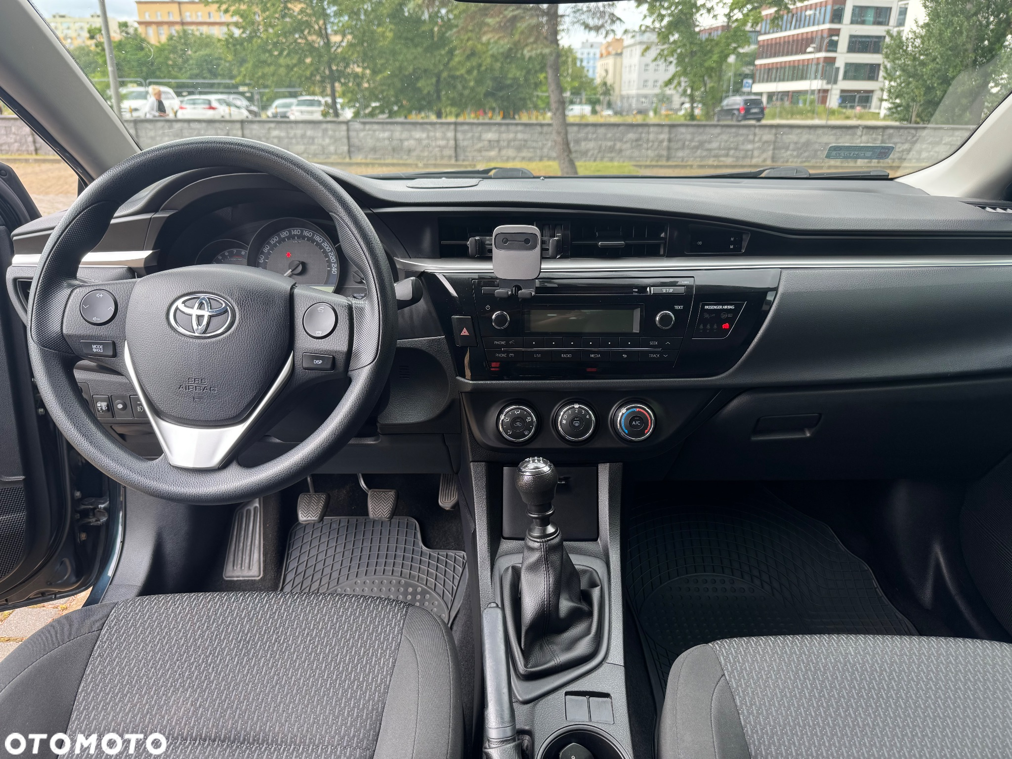 Toyota Corolla 1.6 Active - 8
