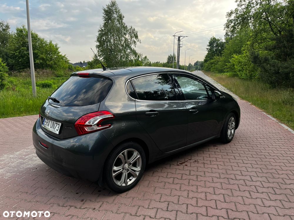 Peugeot 208 1.2 PureTech Active - 3