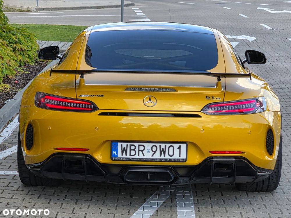 Mercedes-Benz AMG GT R - 37