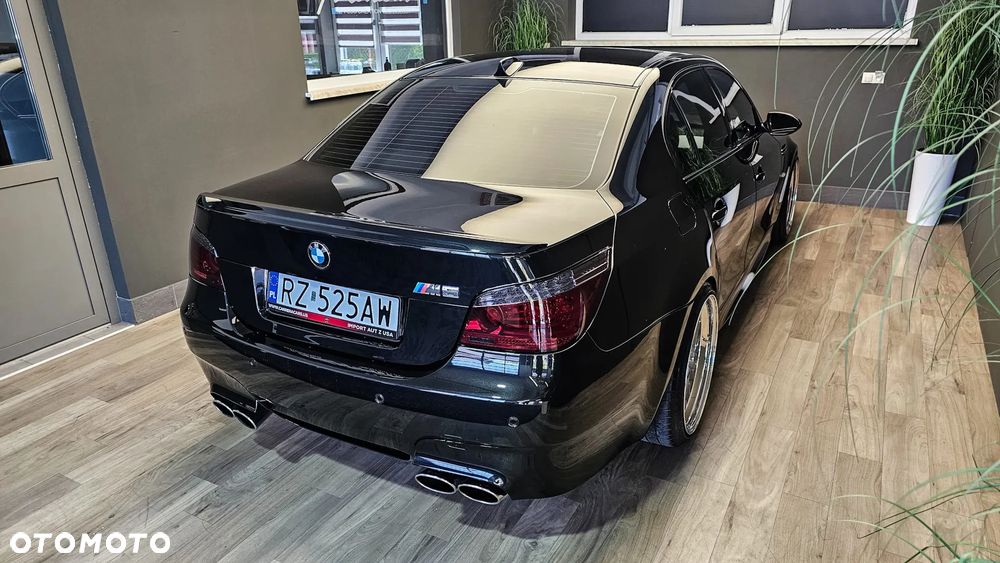 BMW M5 Standard - 9