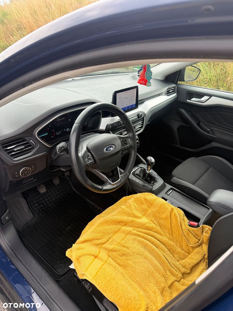 Ford Focus 1.5 EcoBlue Start-Stopp-System COOL&CONNECT - 17