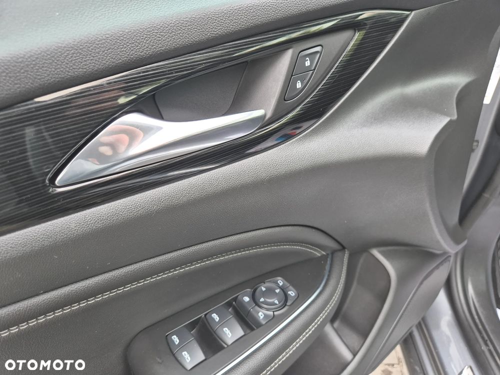 Opel Insignia 2.0 Business Innovation - 35