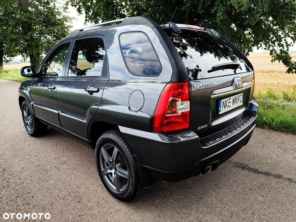 Kia Sportage 2.0 CRDI 4WD LX - 3