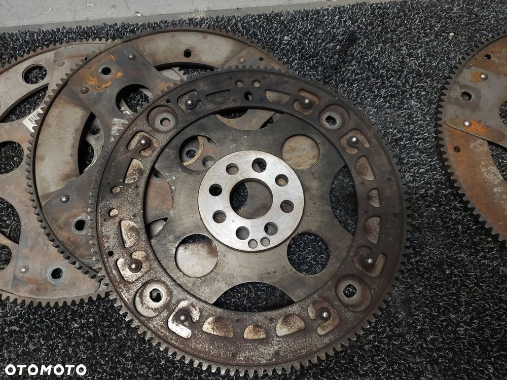 BMW E87 E90 E91 E60 M57 2.5D 3.0D KOŁO ZAMACHOWE AUTOMAT 7788746 RAF-AUTO CZĘSCI BMW - 3