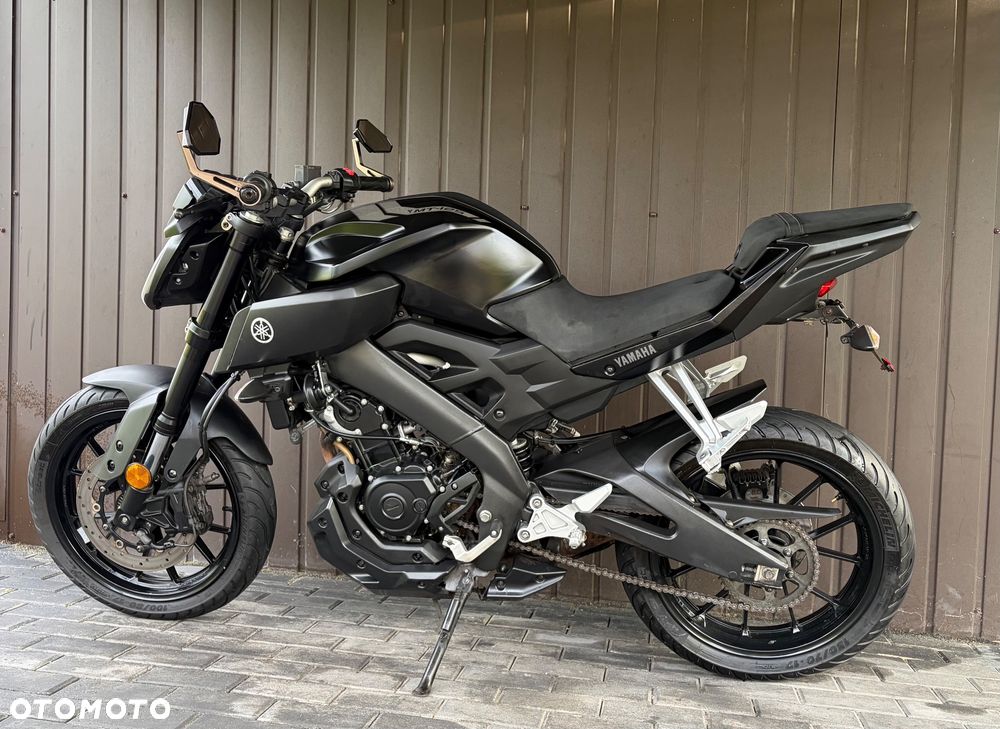 Yamaha MT - 5
