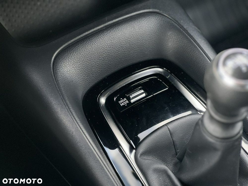 Toyota Corolla 1.2 T Comfort - 30