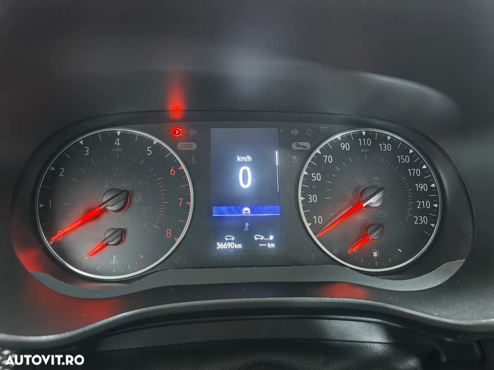 Dacia Sandero Stepway TCe 90 MT6 Expression - 8