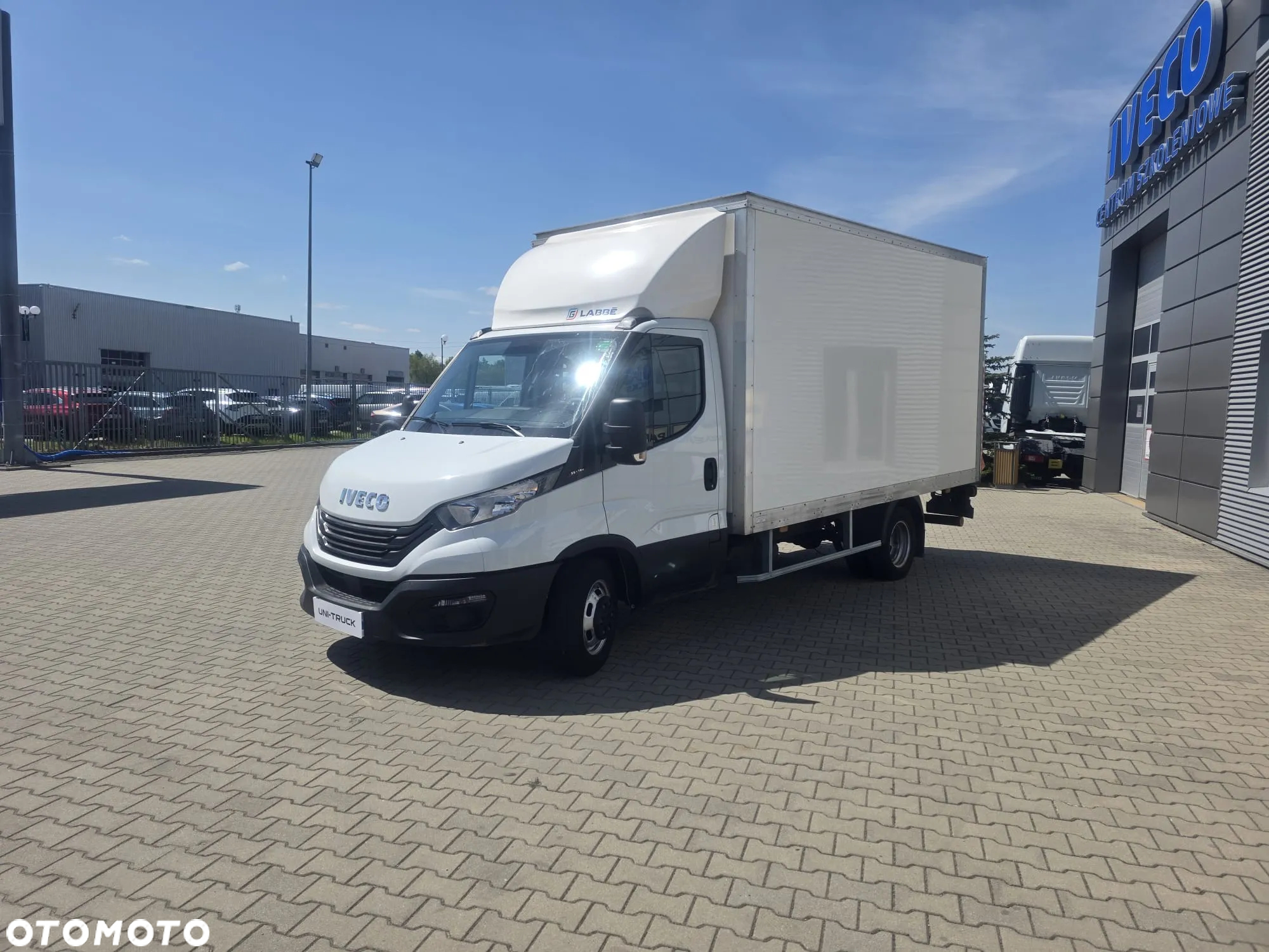 Iveco 35C16 Kontener z winda 8EP rok 2024 ! Jak Nowy Gwarancja do 03-2026 ! - 5
