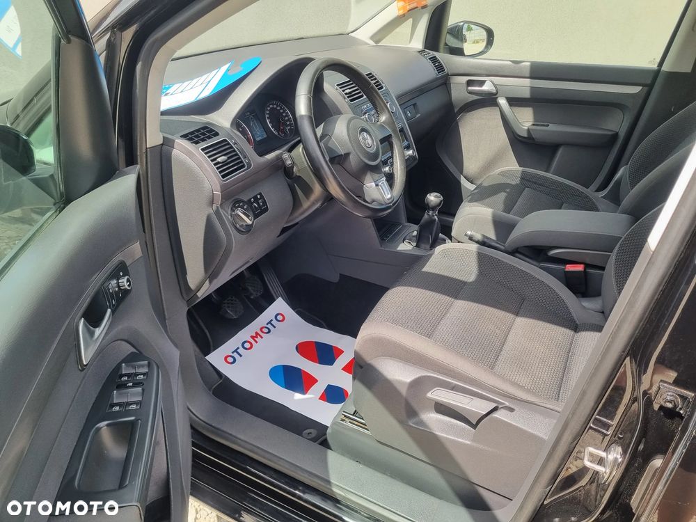 Volkswagen Touran 1.2 TSI STYLE - 7