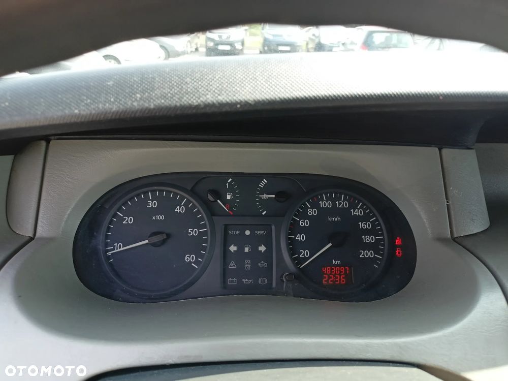 Renault Trafic - 15