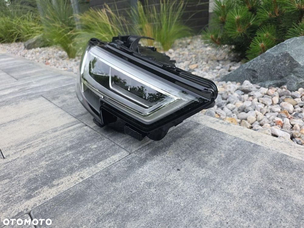 AUDI A3 S3 RS3 8V0 LIFT Lampa prawa przód Full Led Matrix 8V0941036 Valeo - 3