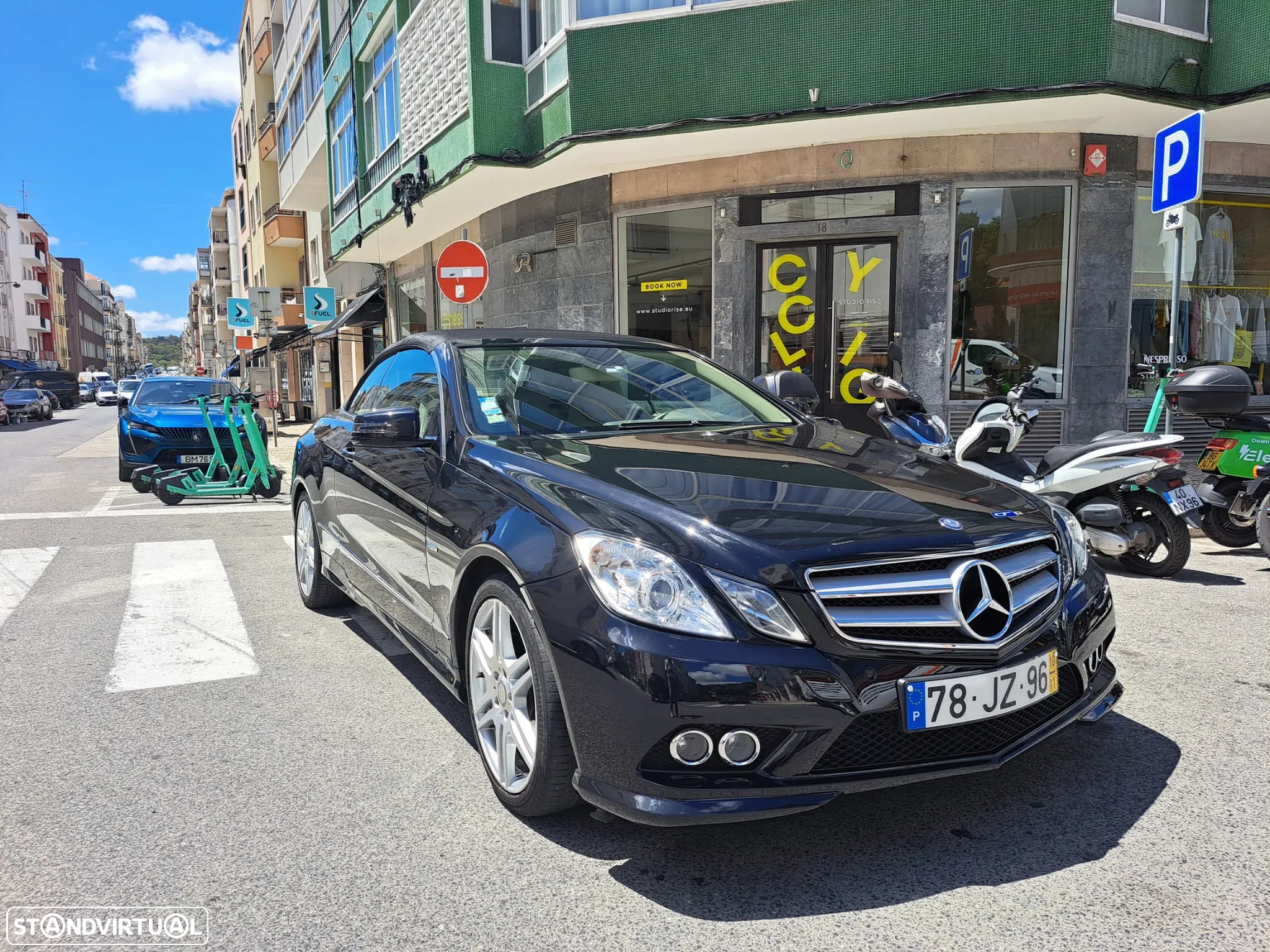 Mercedes-Benz E 220 - 19