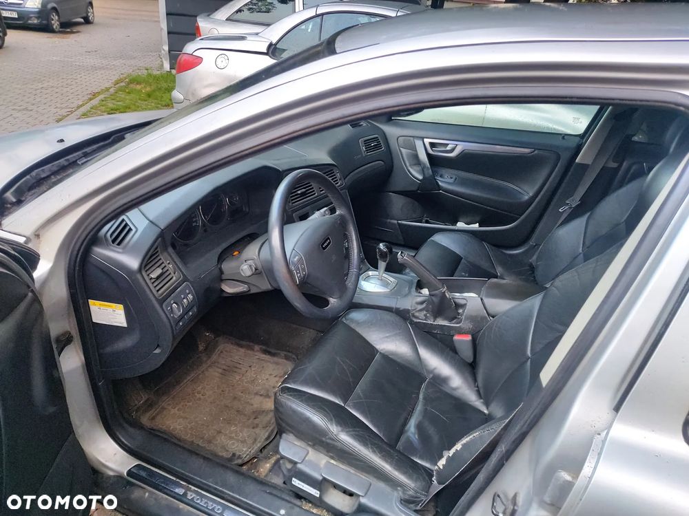 Volvo S60 2.4 D5 - 7