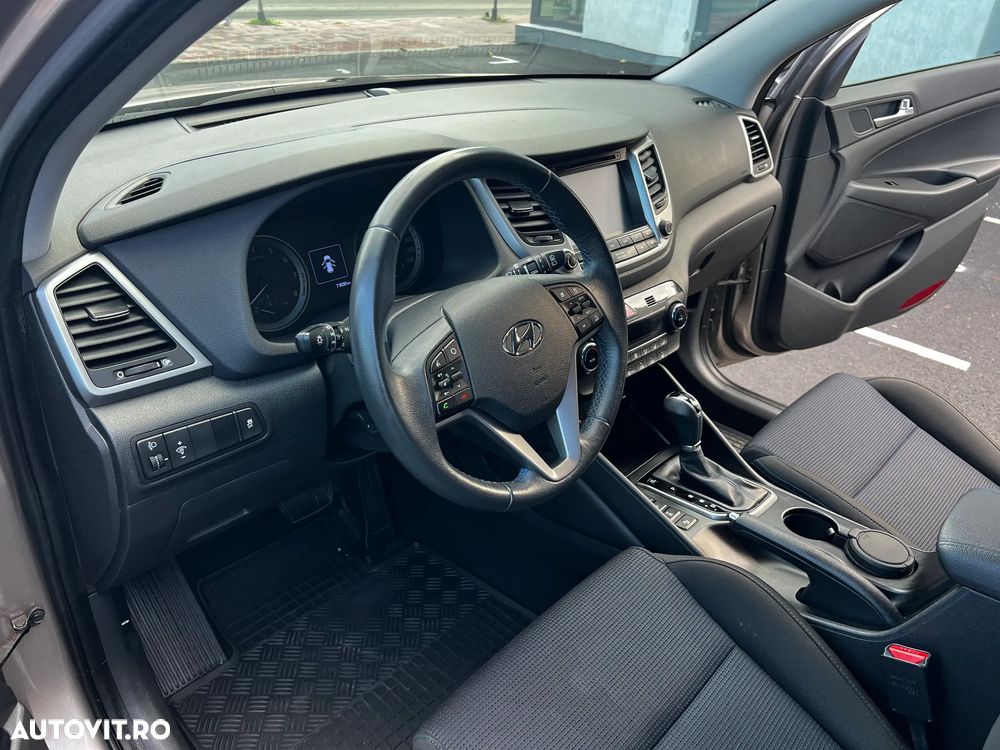 Hyundai Tucson 1.6 T-GDi 4WD 7DCT Premium - 11