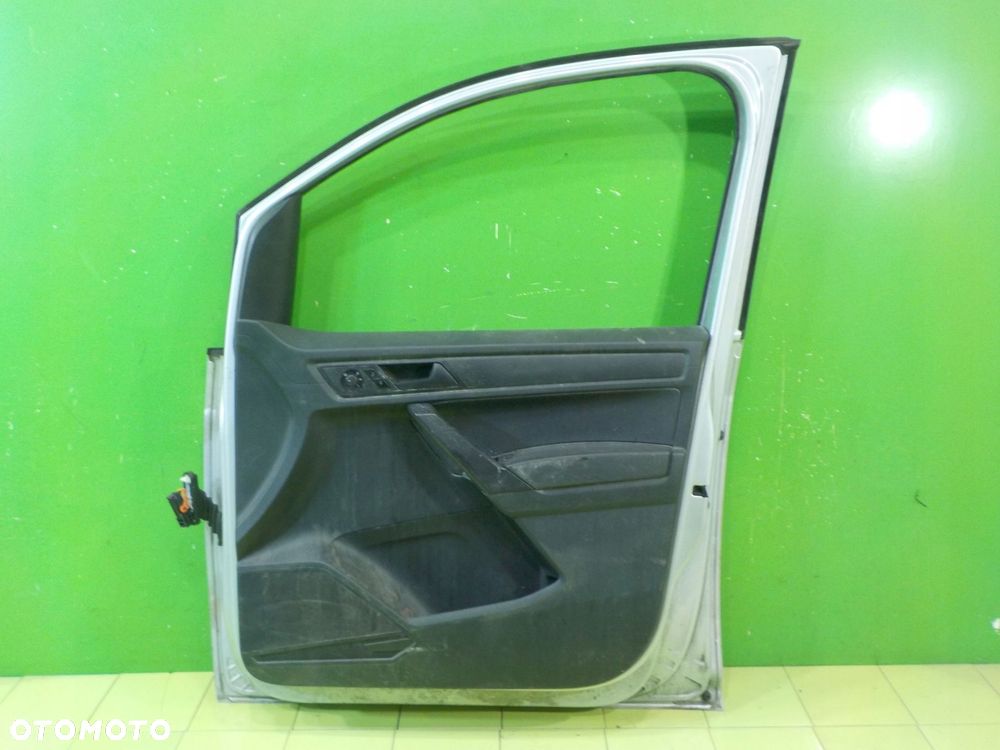VW CADDY III LIFT II 16r 1.6 TDI VAN drzwi prawe przod - 7