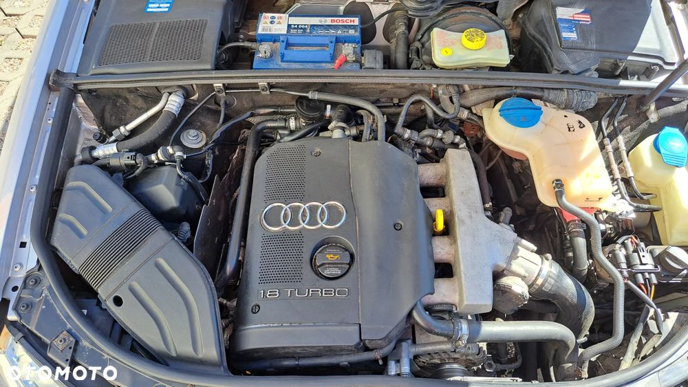 Audi A4 Avant - 32
