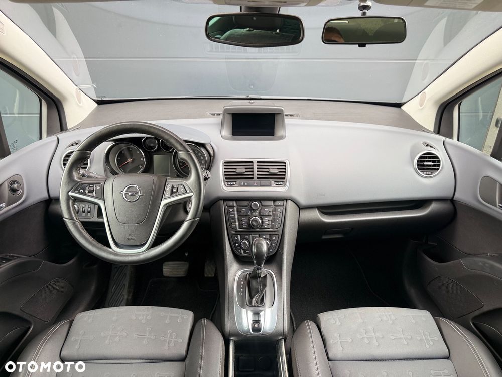 Opel Meriva - 9