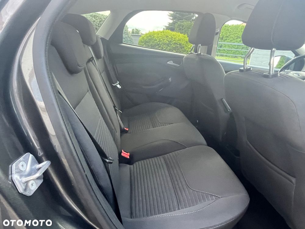 Ford Focus 1.5 EcoBoost Titanium - 18