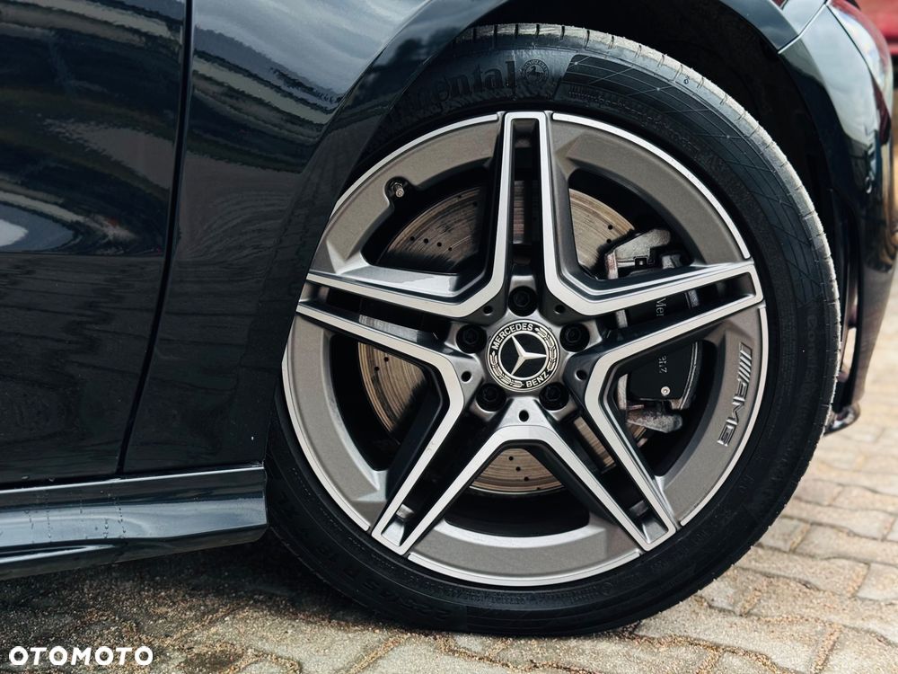 Mercedes-Benz CLA 220 AMG Line 7G-DCT - 40