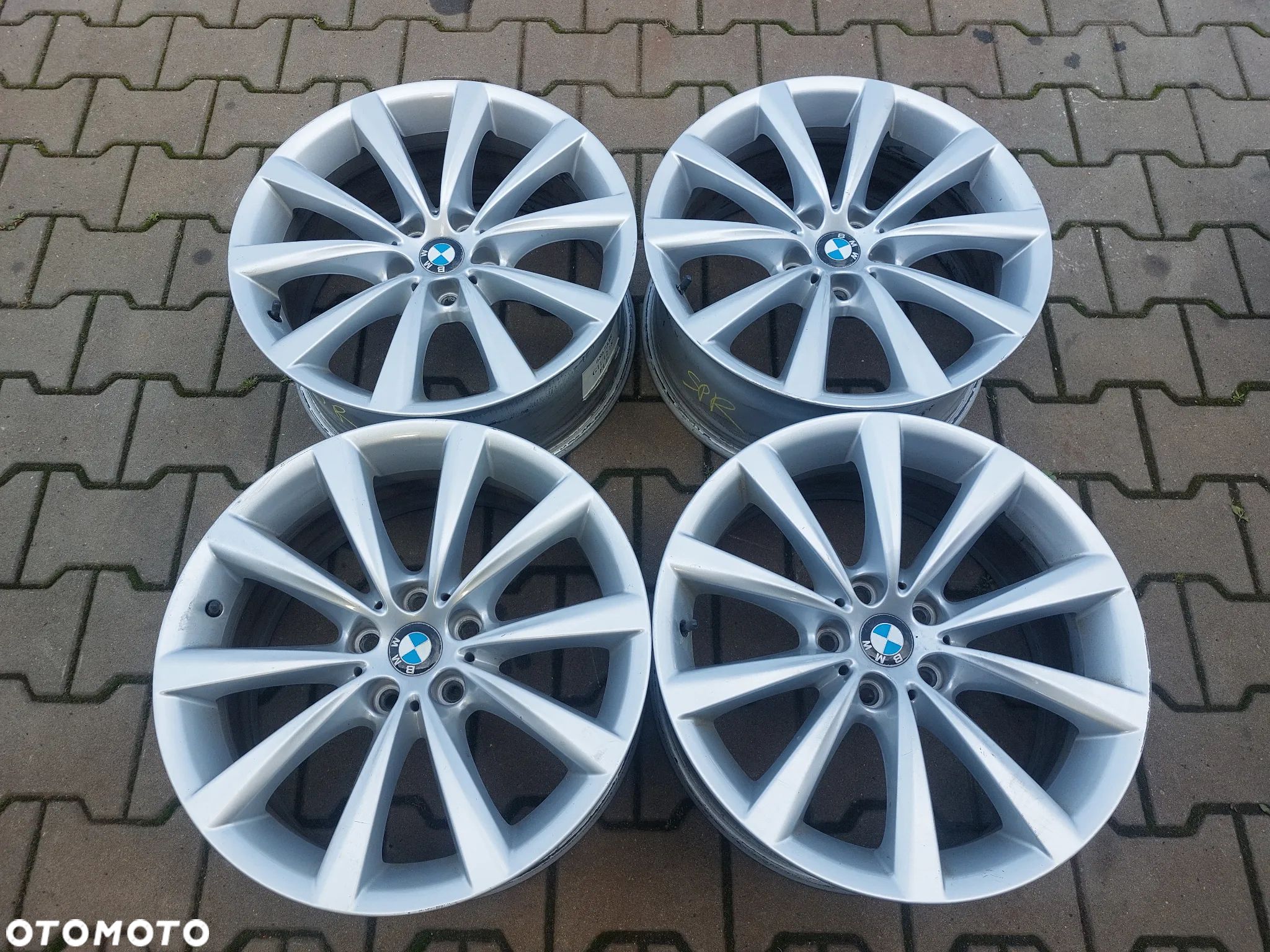 BMW 5 G30 G31 STYLING 642 FELGI 18 8J ET30 5X112 ORYGINAŁ ! 6867338 JAK NOWE! - 1