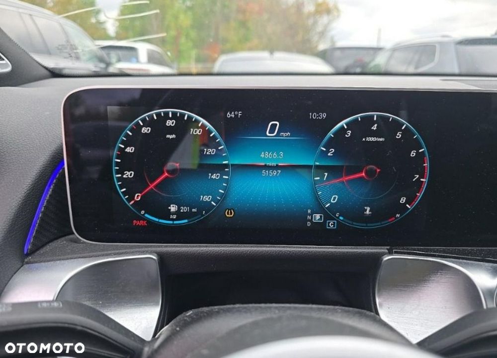 Mercedes-Benz GLB 250 4Matic 8G-DCT AMG Line - 8