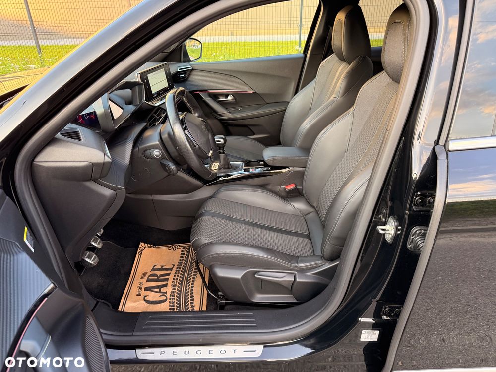 Peugeot 2008 - 22