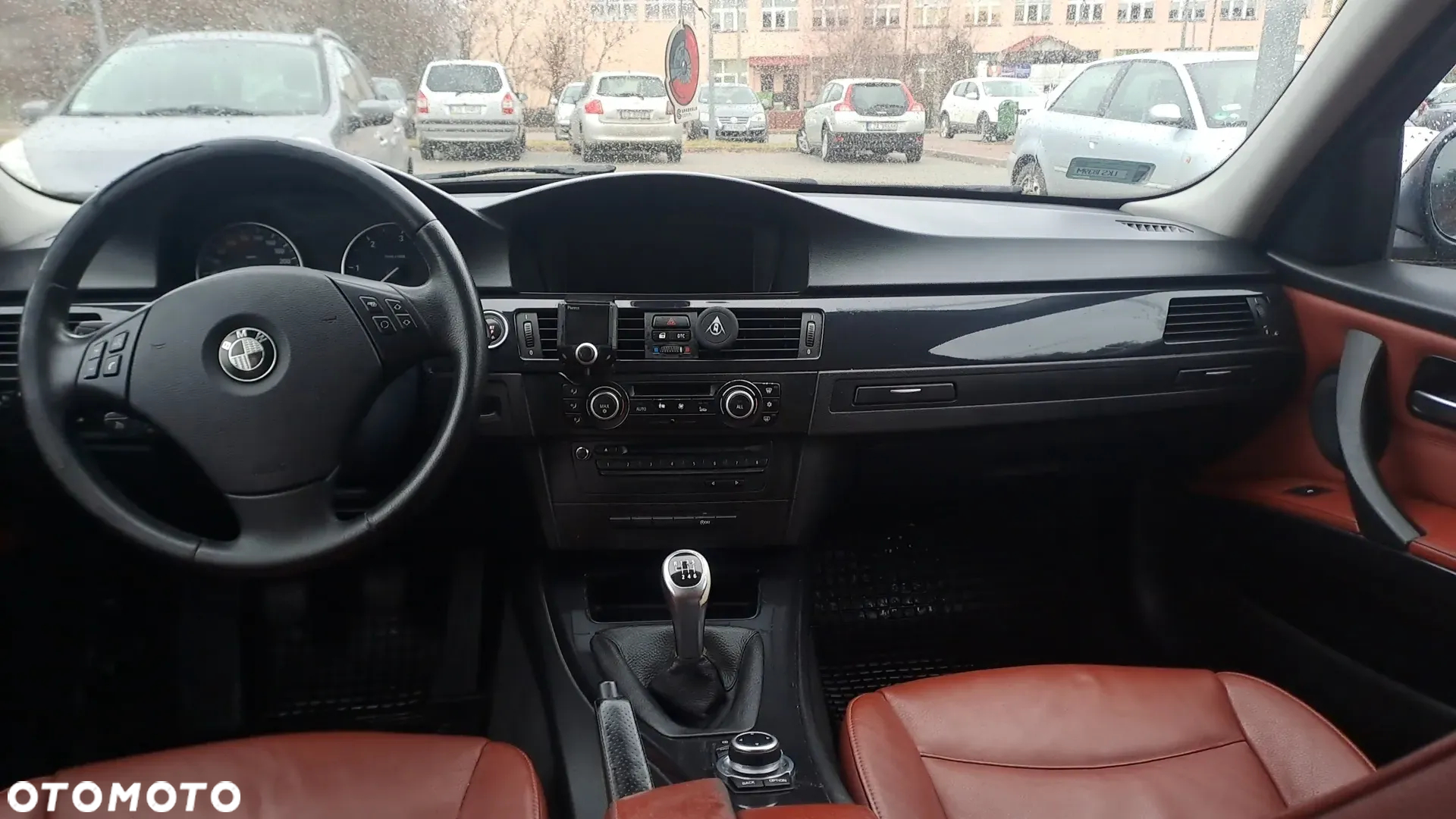 BMW Seria 3 318d Touring - 19