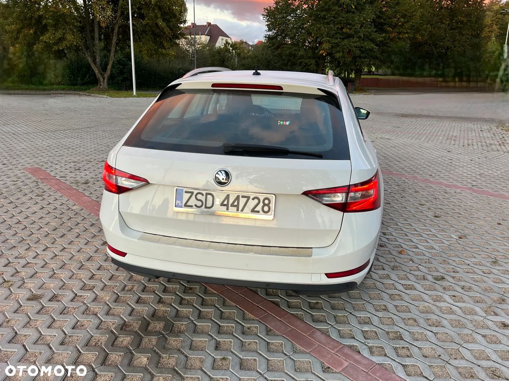 Skoda Superb - 5