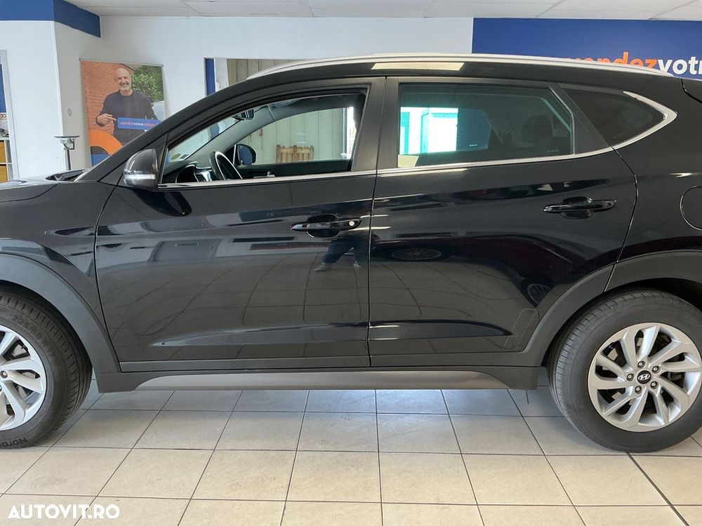 Hyundai Tucson blue 1.7 CRDi 2WD DCT Style - 8
