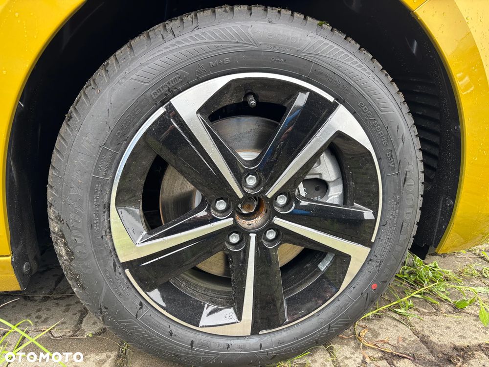 Opel Astra 1.2 T mHEV GS eDTC - 21
