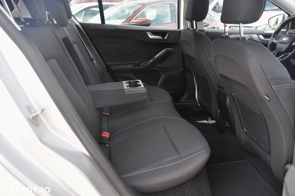 Ford Focus 1.5 EcoBlue Titanium Business - 7