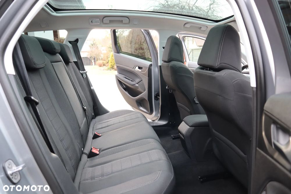 Peugeot 308 1.2 PureTech Allure Pack S&S - 12