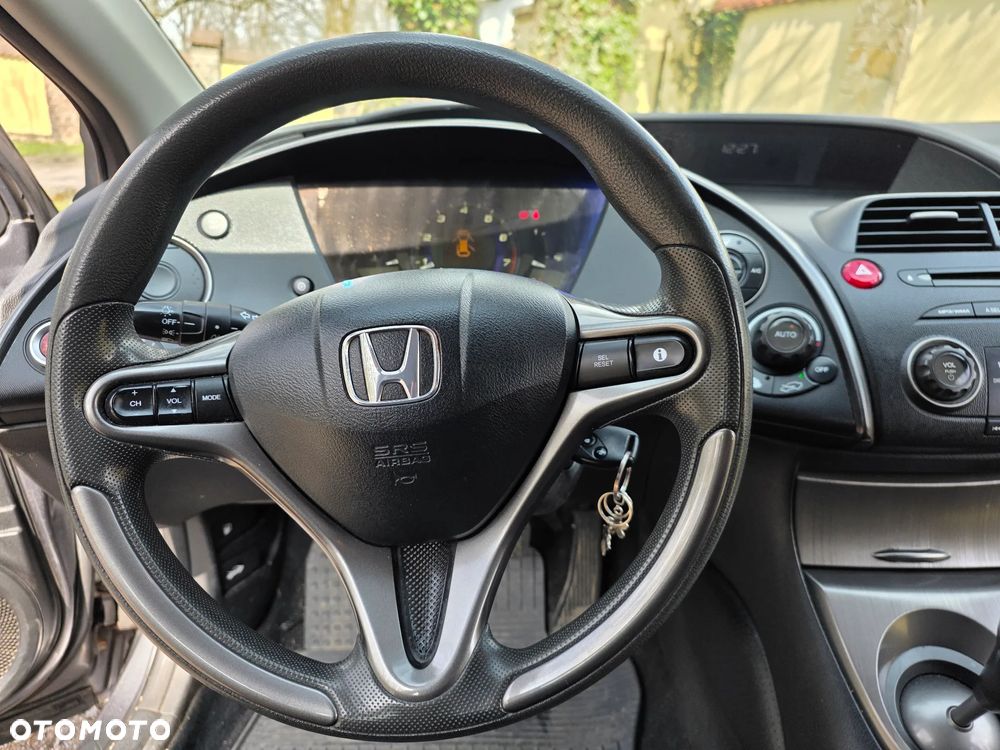 Honda Civic 1.4 Base / S - 12