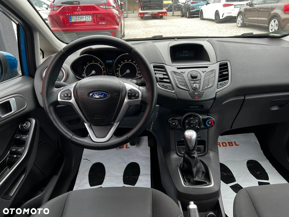Ford Fiesta - 14