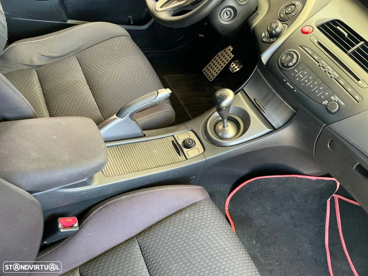 Honda Civic 1.4 i-VTEC Comfort - 7