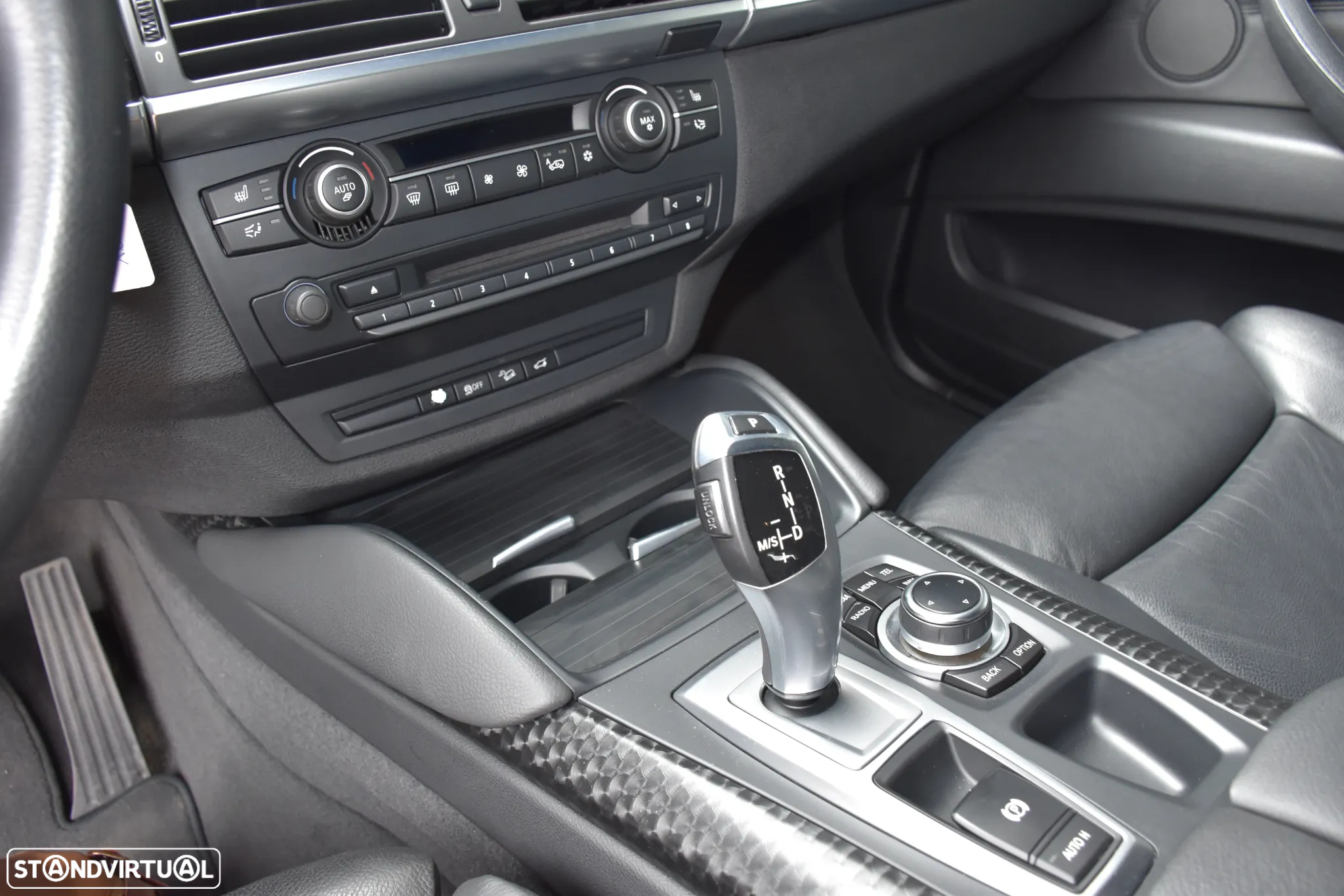 BMW X6 xDrive30d - 17