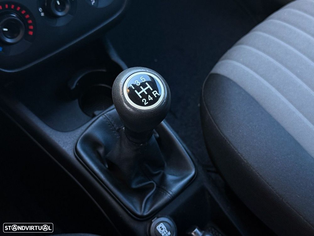 Fiat Punto 1.3 M-Jet Easy S&S - 16