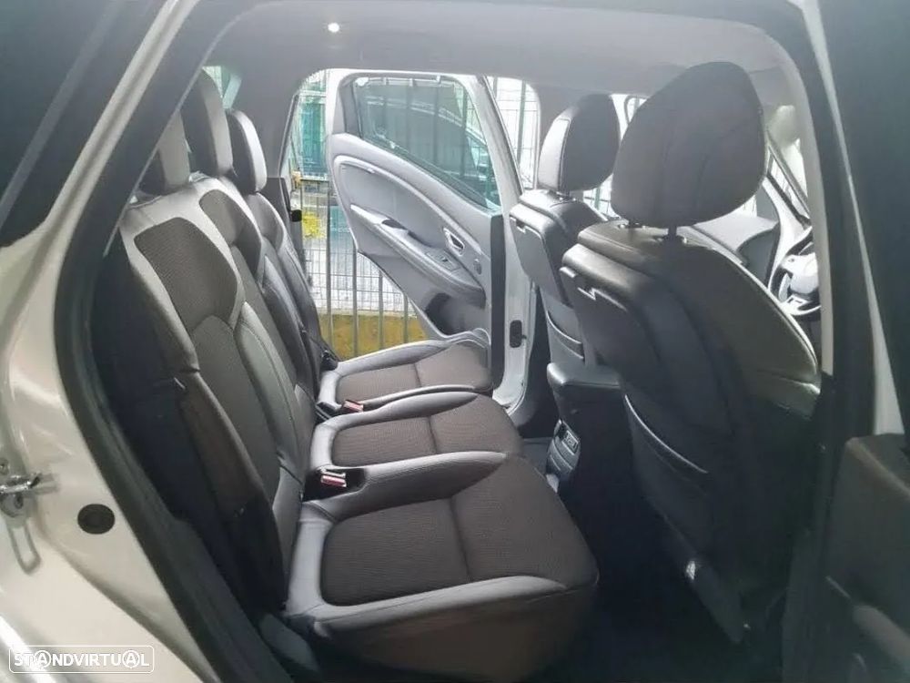 Renault Scénic Energy dCi 130 S&S Bose Edition - 23